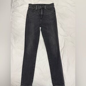Aritzia Denim Forum Charcoal Black Skinny Jeans Size 25